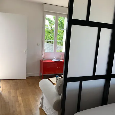 Cathy ديف-سو-مير